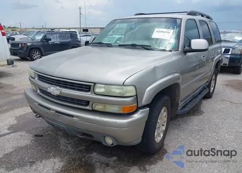 2003 Chevrolet Tahoe Z71 z USA, uszkodzony, nr VIN 1GNEK13Z33R304074